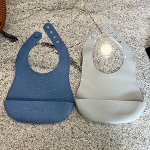 Two pack baby bibs by Lalo